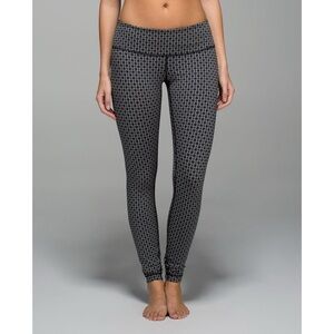 Lululemon Wunder Under Tri Geo Silver Spoon Black
